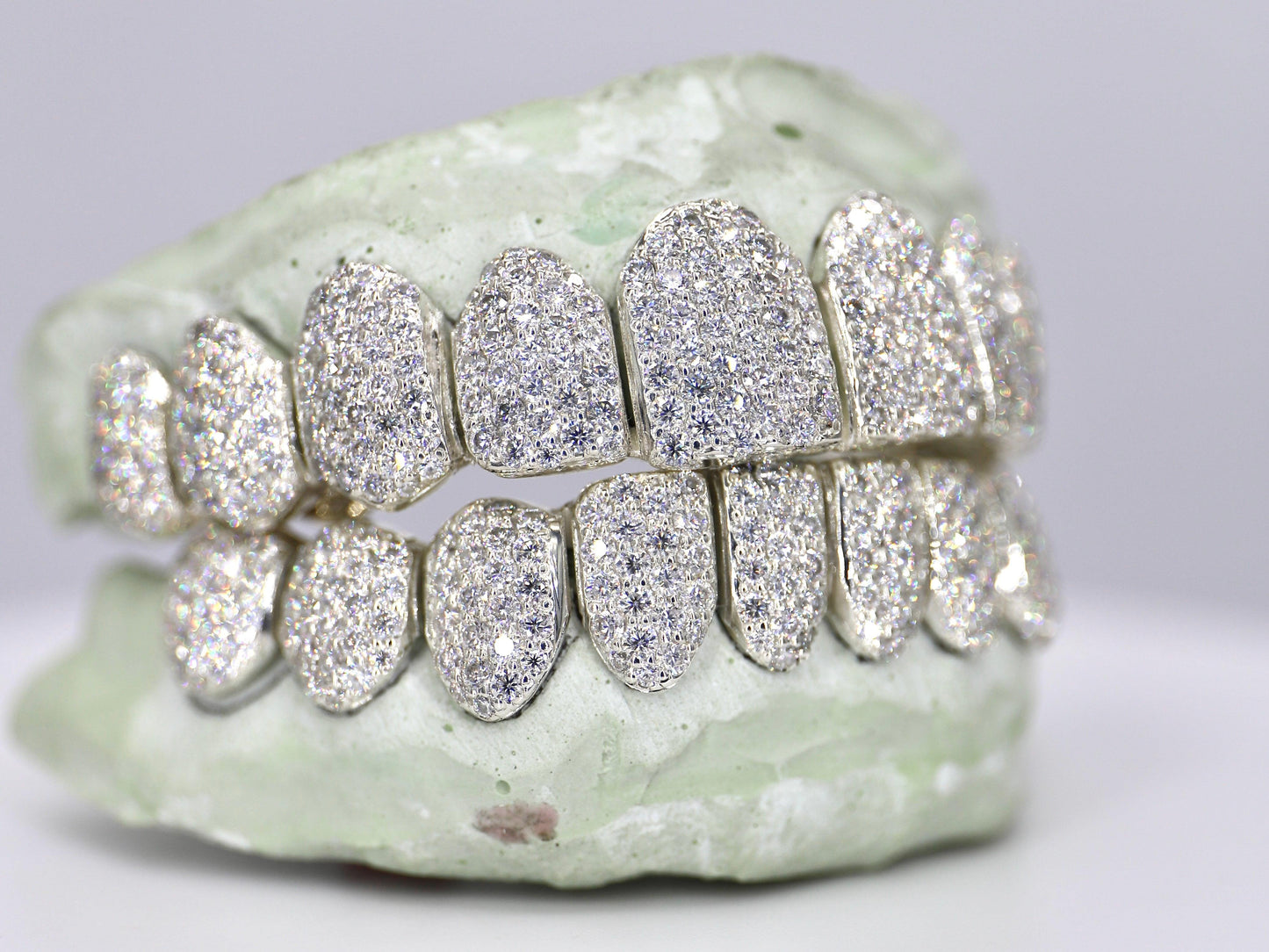 10 on 10 VVS Moisannite Diamond Grillz - Moissanite Bazaar - moissanitebazaar.com