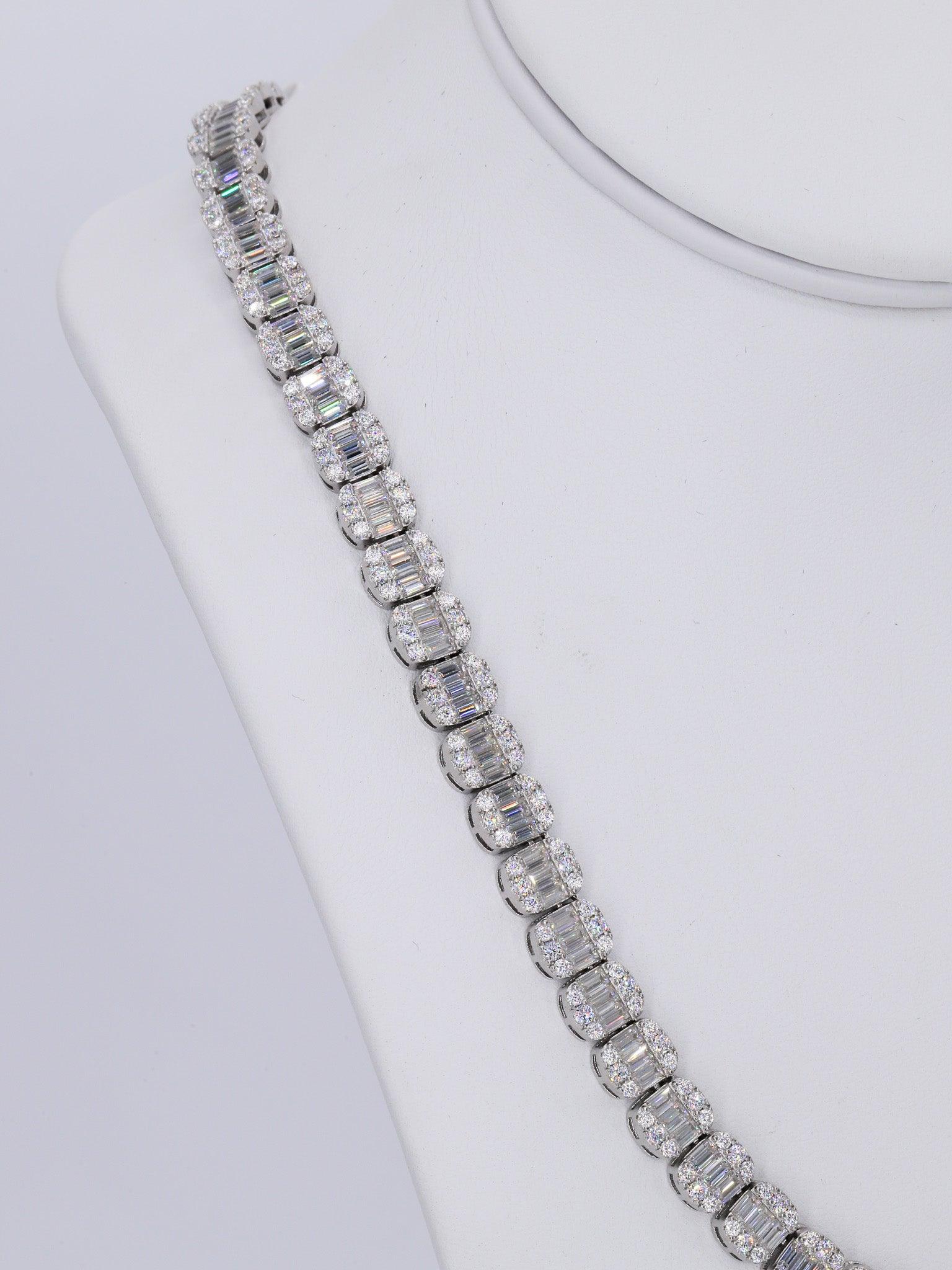 8MM Baguette VVS Moissanite Daimond 22 Inch Chain - Moissanite Bazaar - moissanitebazaar.com