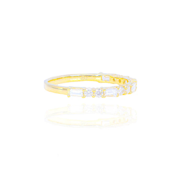 Baguette & Round Diamond Band