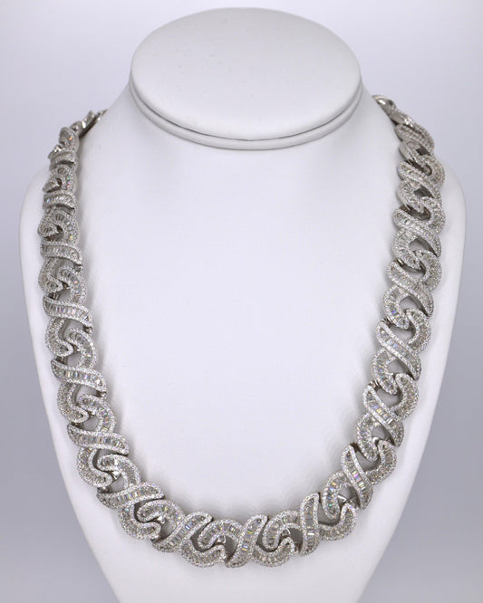 Moissanite Infinity Loop Baguette 18MM Cuban - Moissanite Bazaar - moissanitebazaar.com