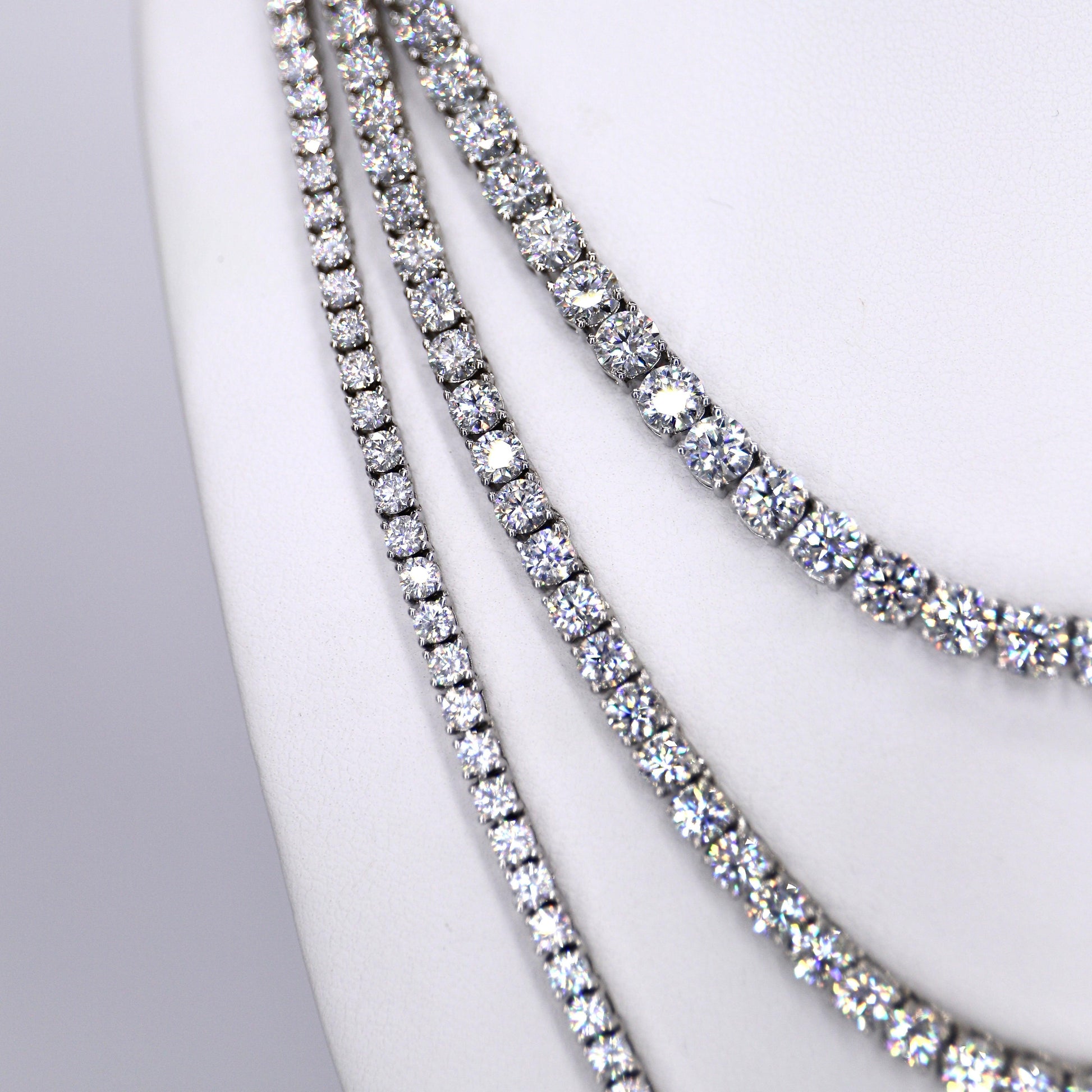 Tennis Chains VVS Moissanite Diamonds - Moissanite Bazaar - moissanitebazaar.com